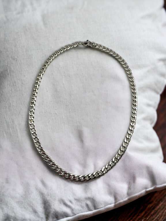 Bonnie Silver Chain