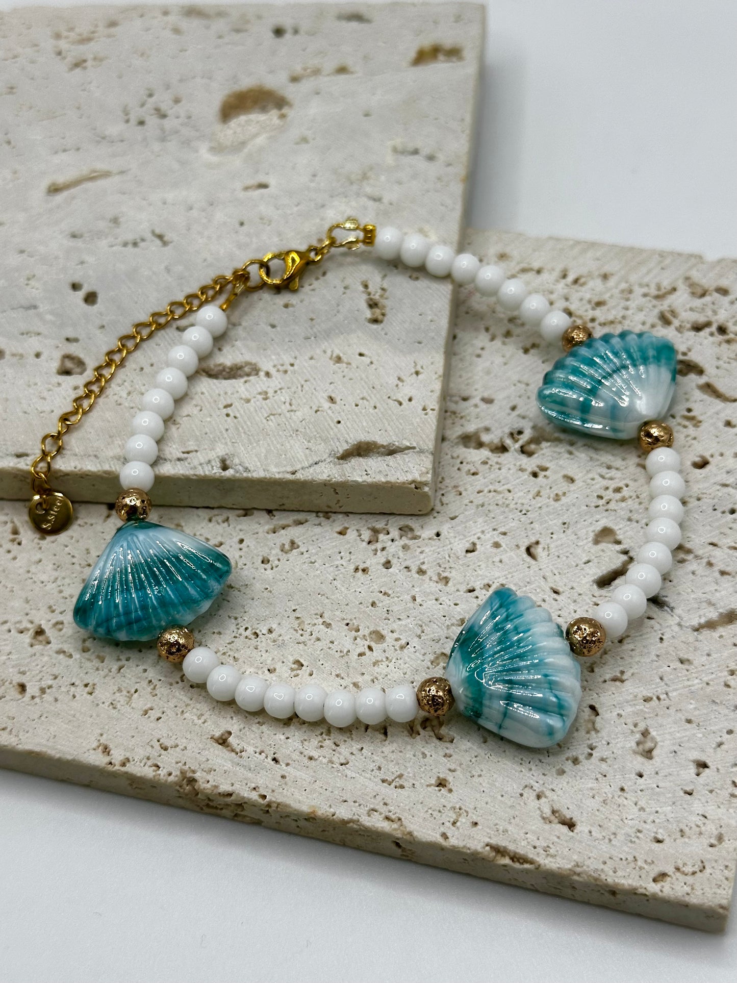 Azure Shells Anket