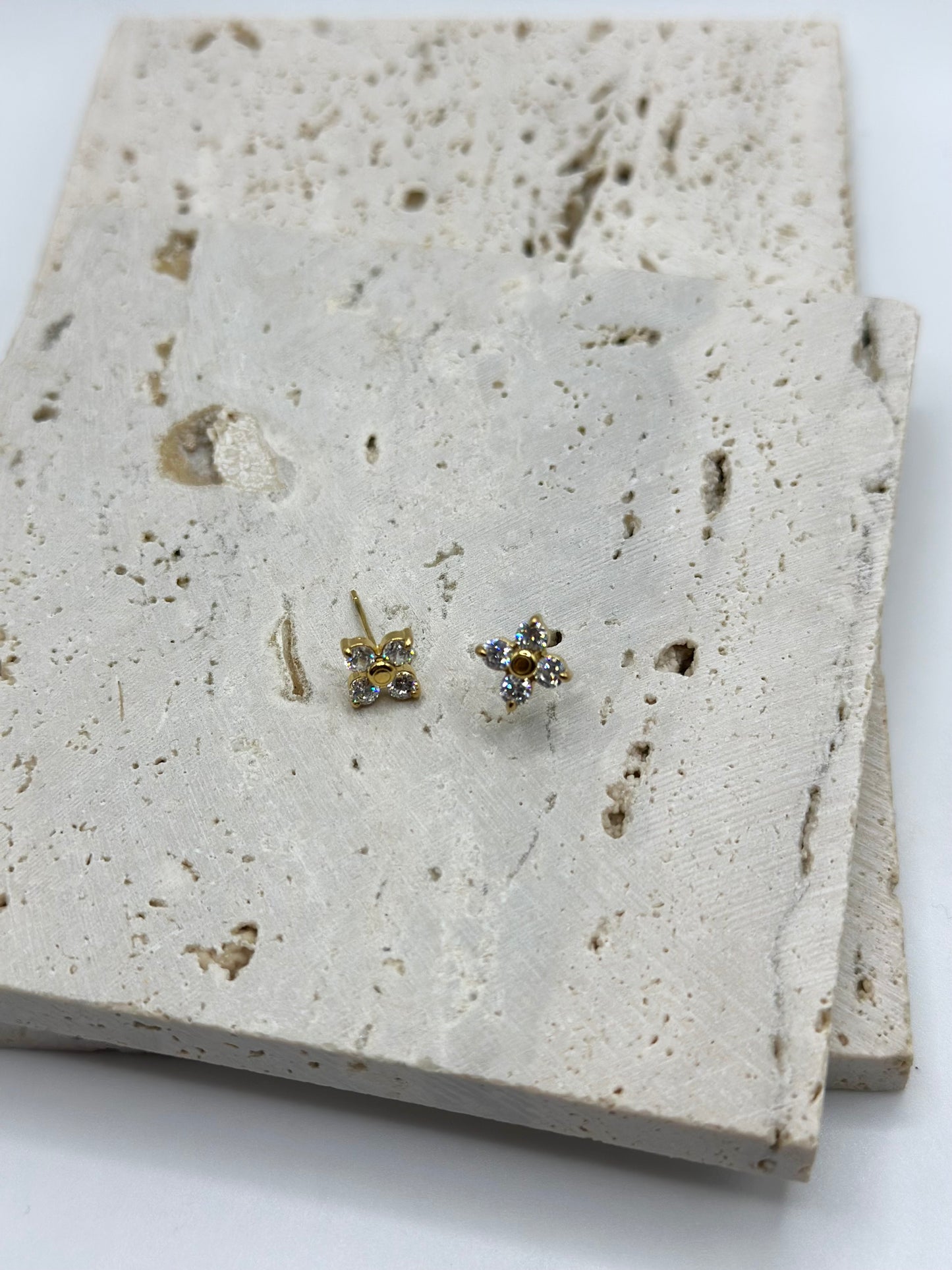 Flower Styds Earrings