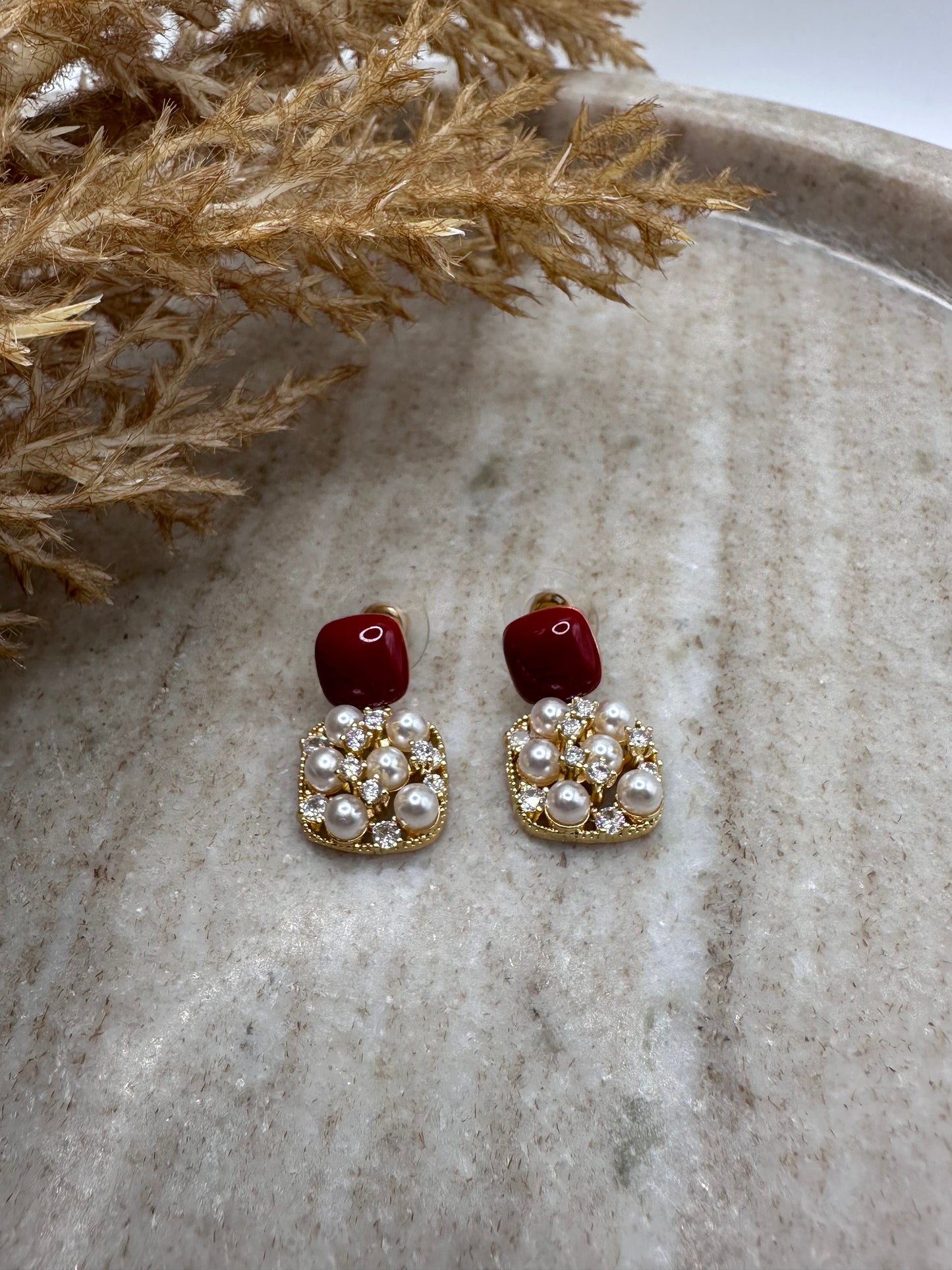 Pearl Motif Earrings