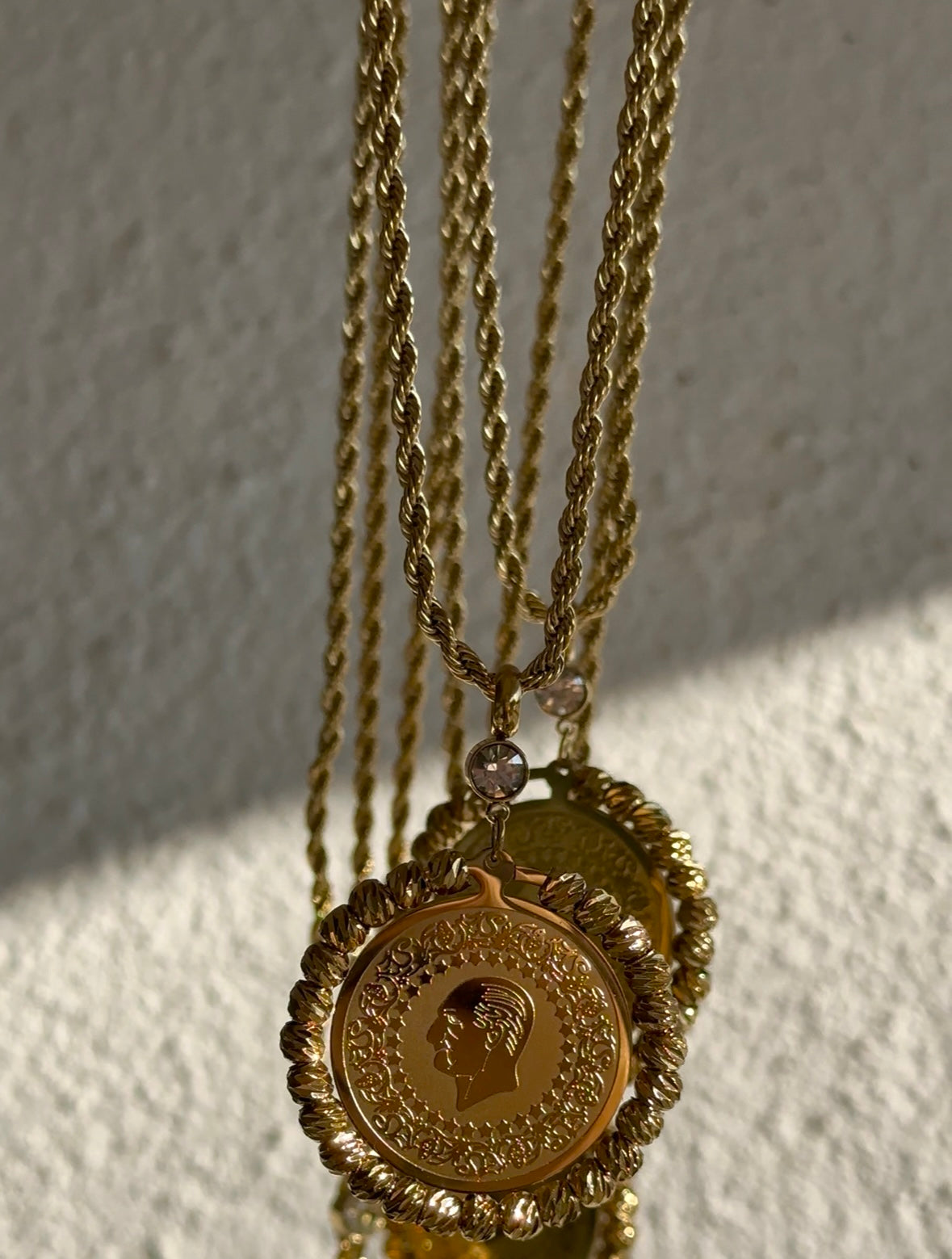 Lira Necklace
