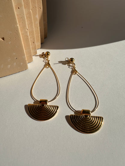 Casy Earrings
