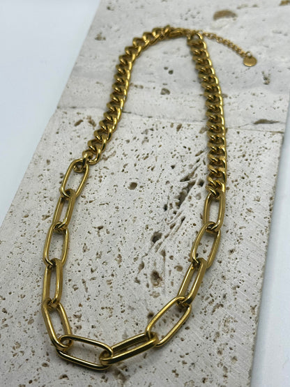 Cardena Chain Necklace