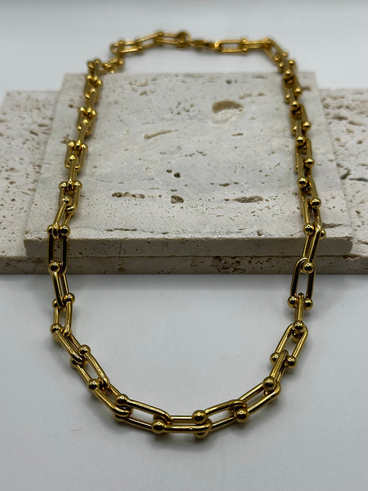 Staple Chain Necklace