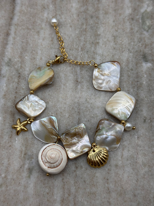 Noira Bracelet