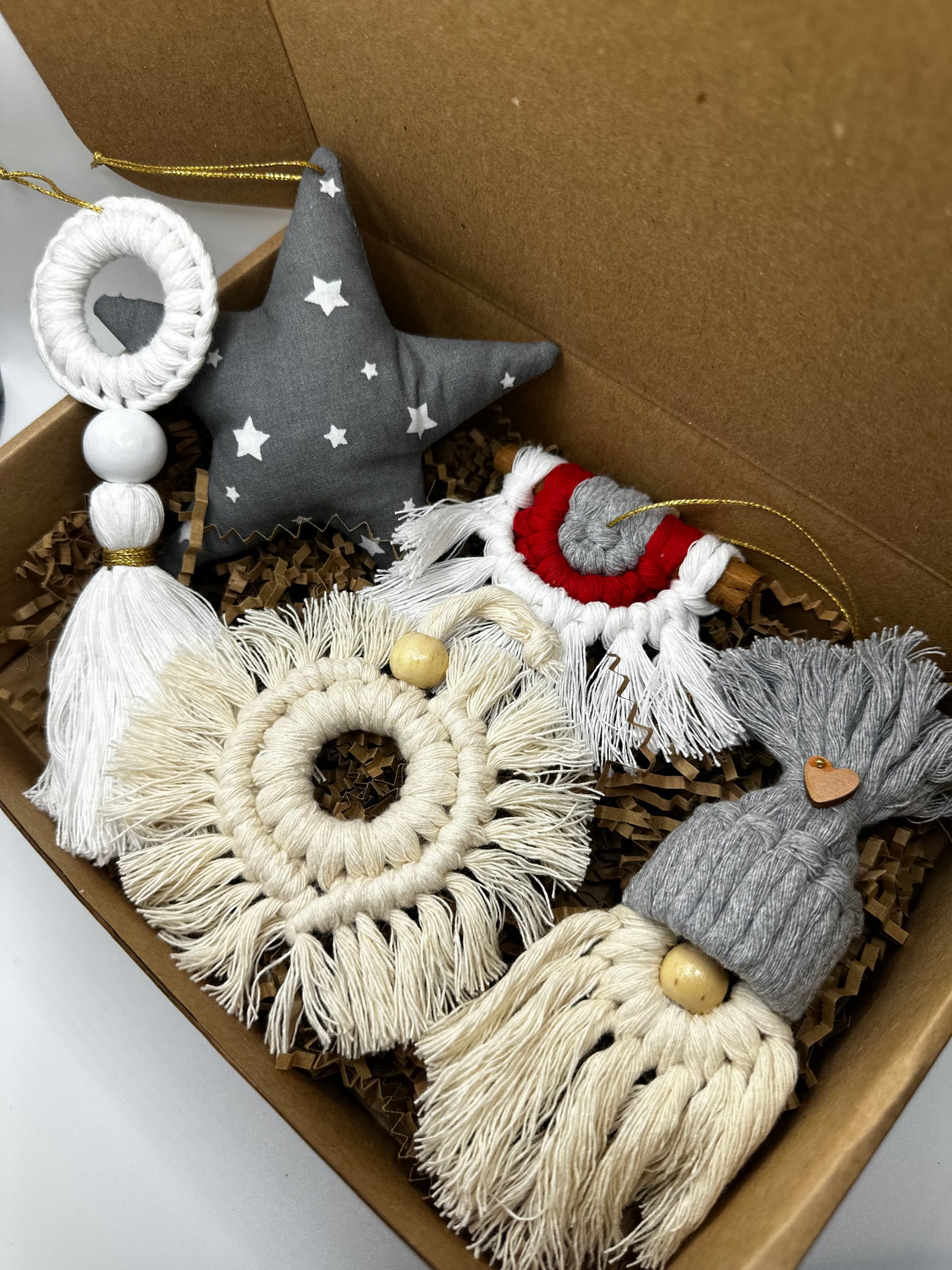 Christmas Box (Ελαχ. Ποσότητα 4)