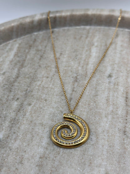 Evelyn Gold Necklace