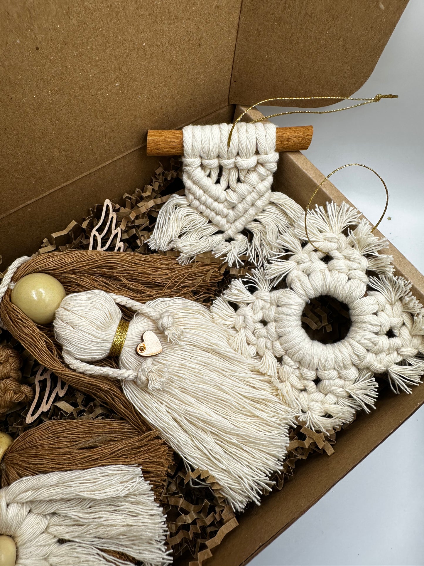 Christmas Box (Ελαχ. Ποσότητα 4)