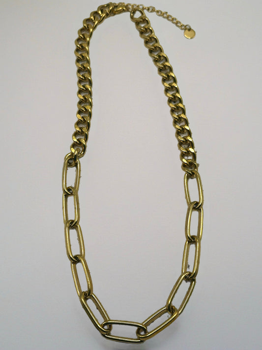 Cardena Chain Necklace