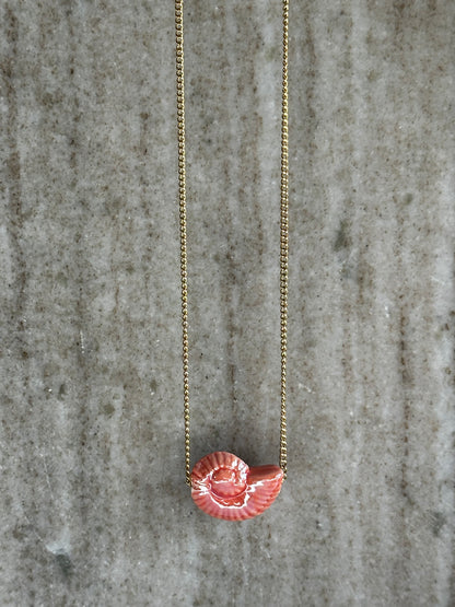 Shelly Shelly Pink Necklace