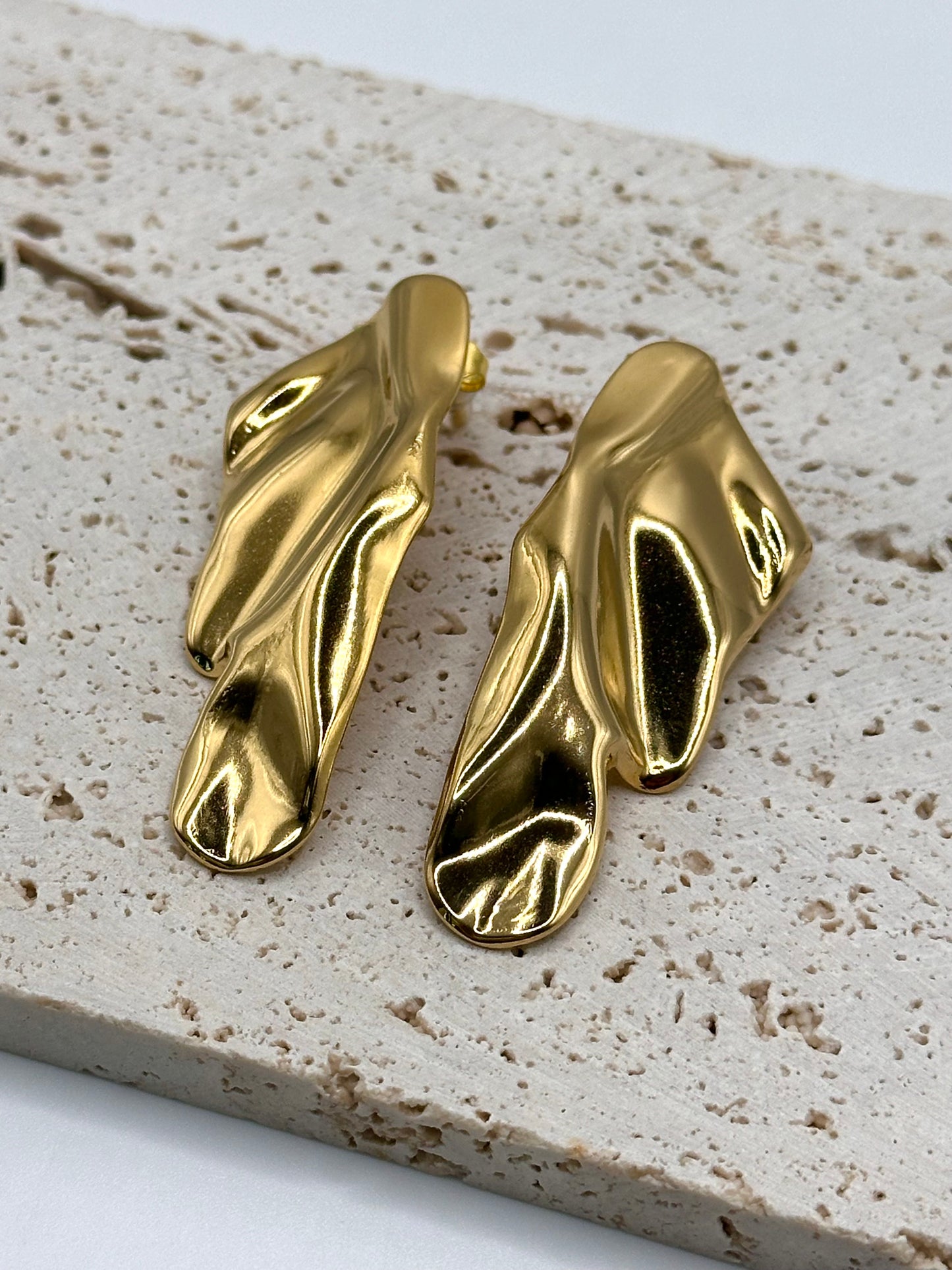 Aura Earrings