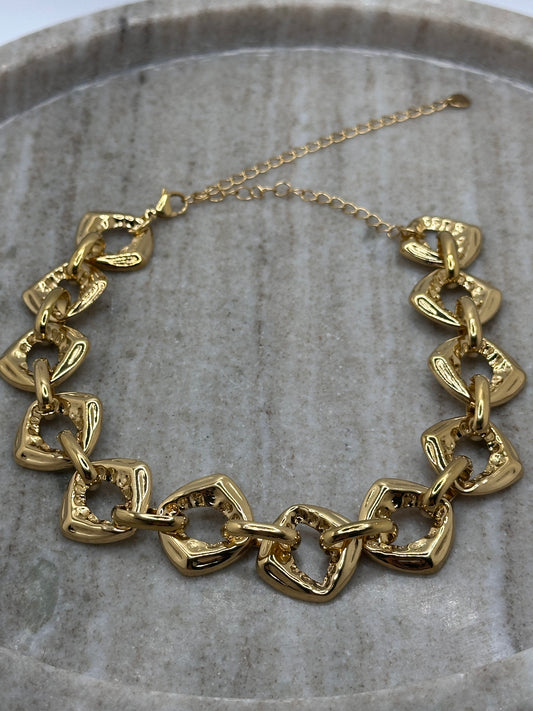 Cresento Choker Necklace