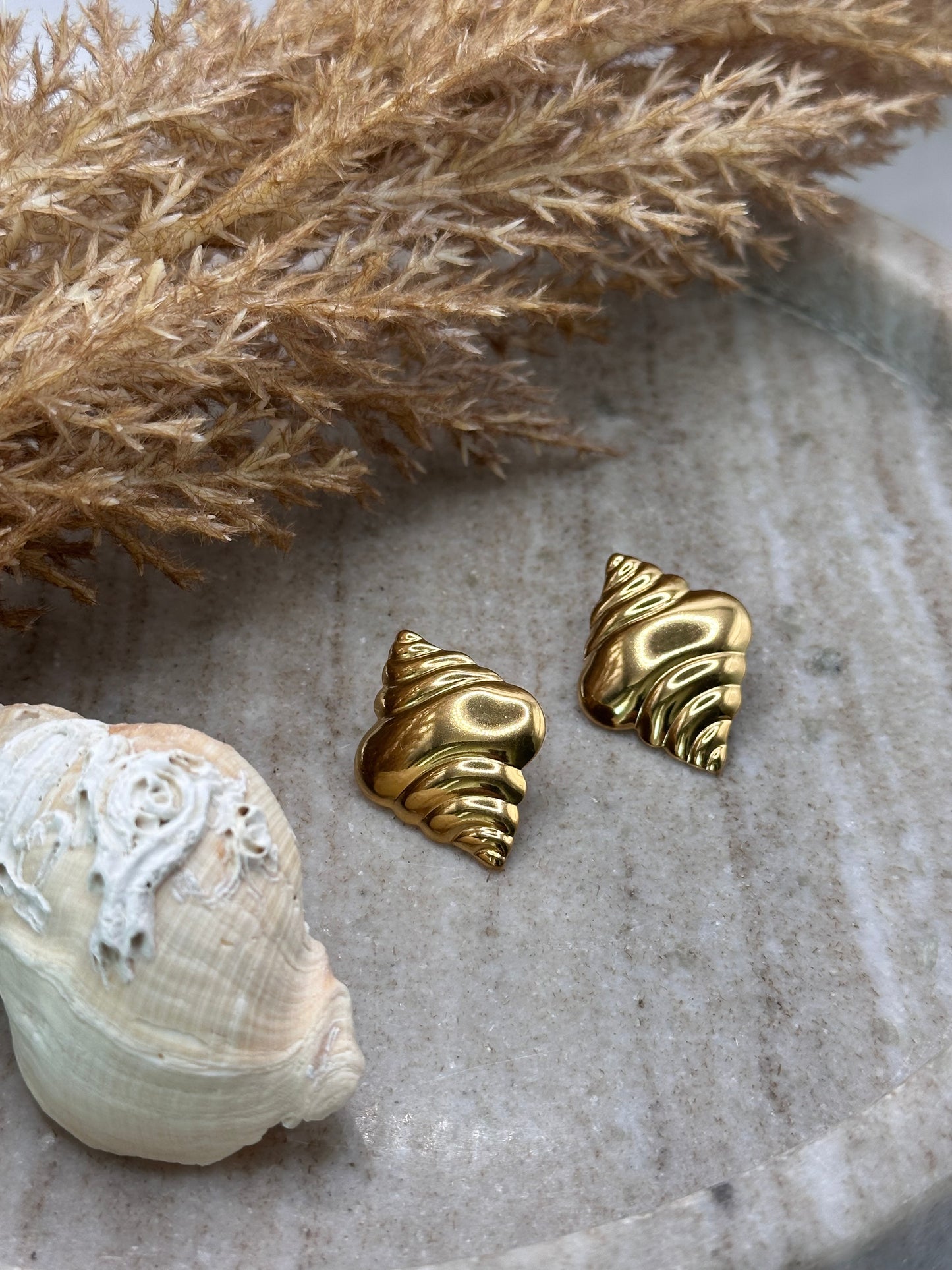 Nerina’s Gold Earrings