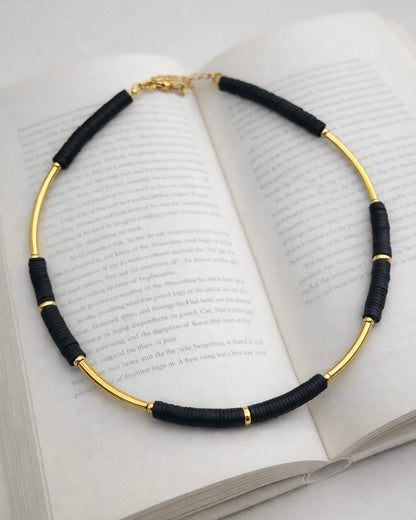 Corona Nera Necklace