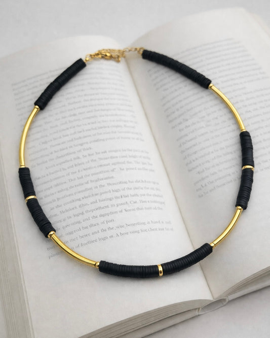 Corona Nera Necklace