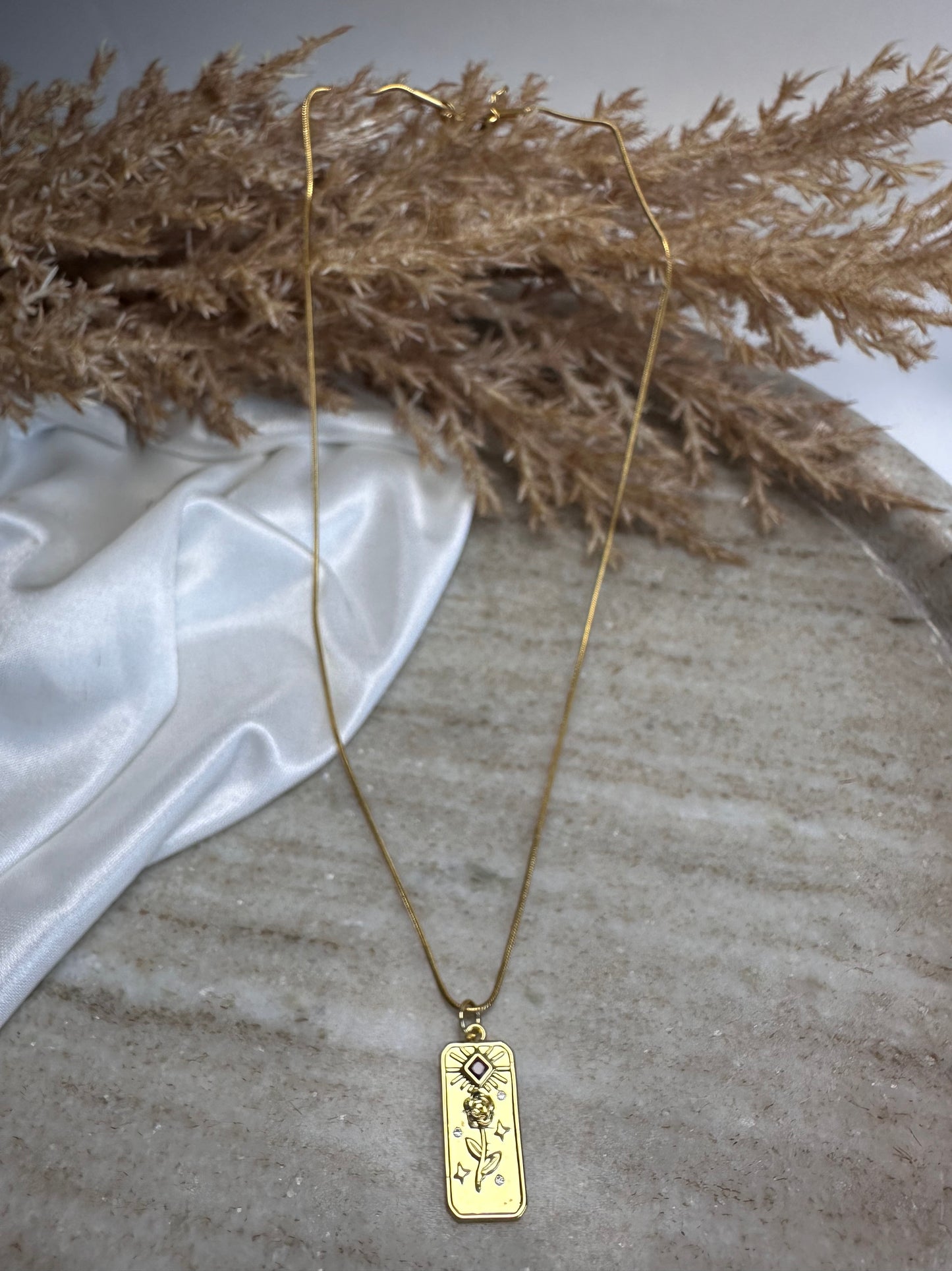 Irianna Gold Necklace