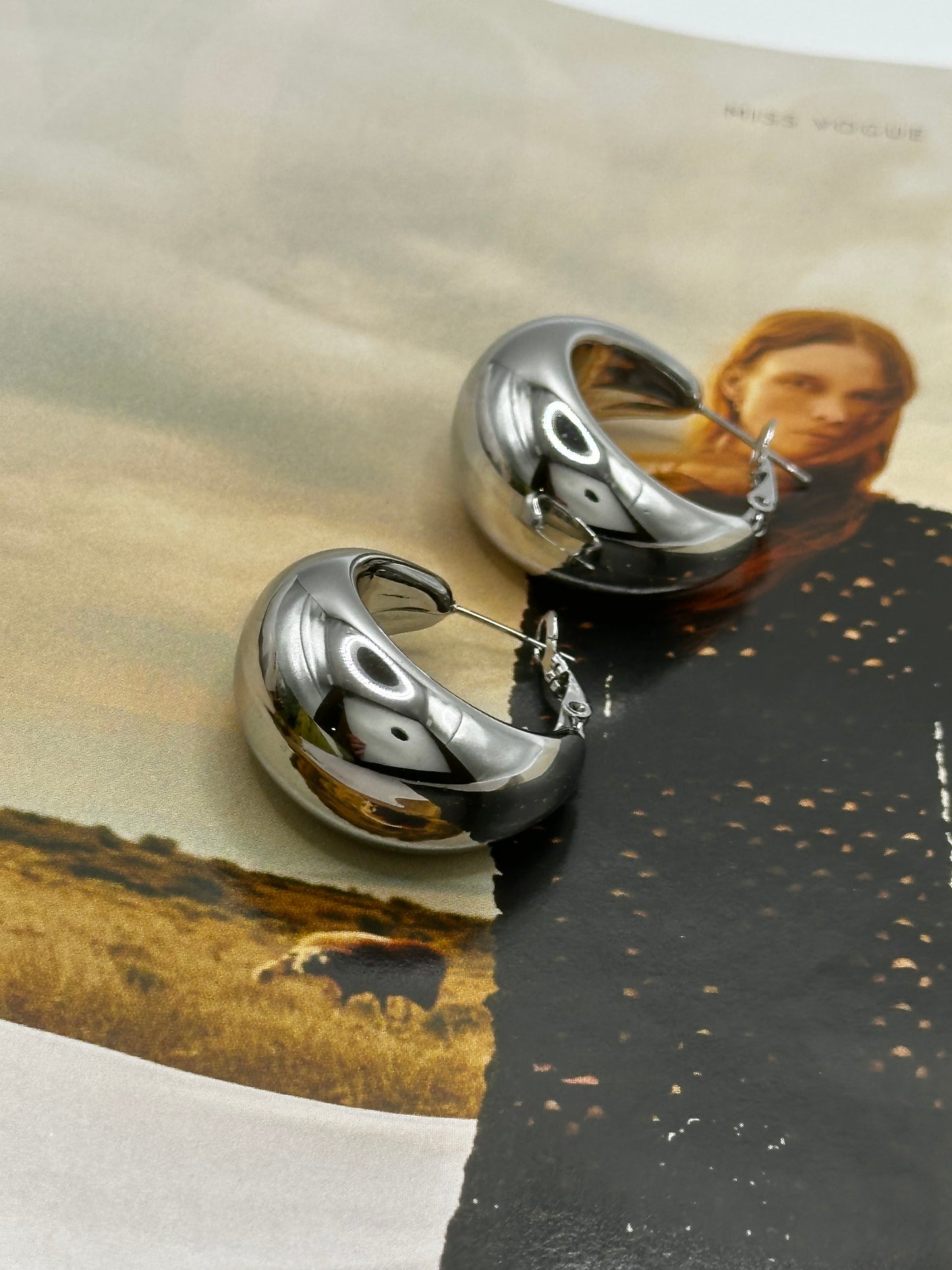 Halfmoon Earrings