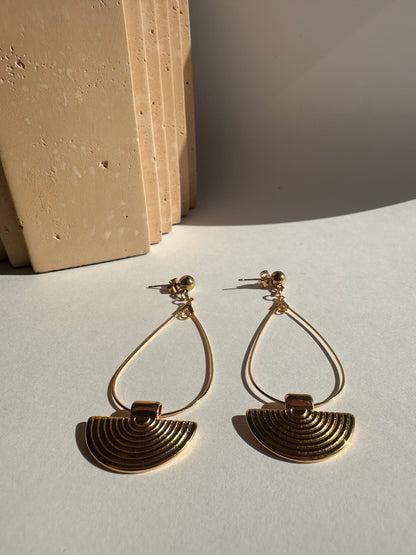 Casy Earrings