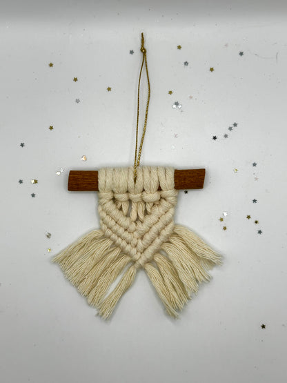 Christmas Box (Ελαχ. Ποσότητα 4)