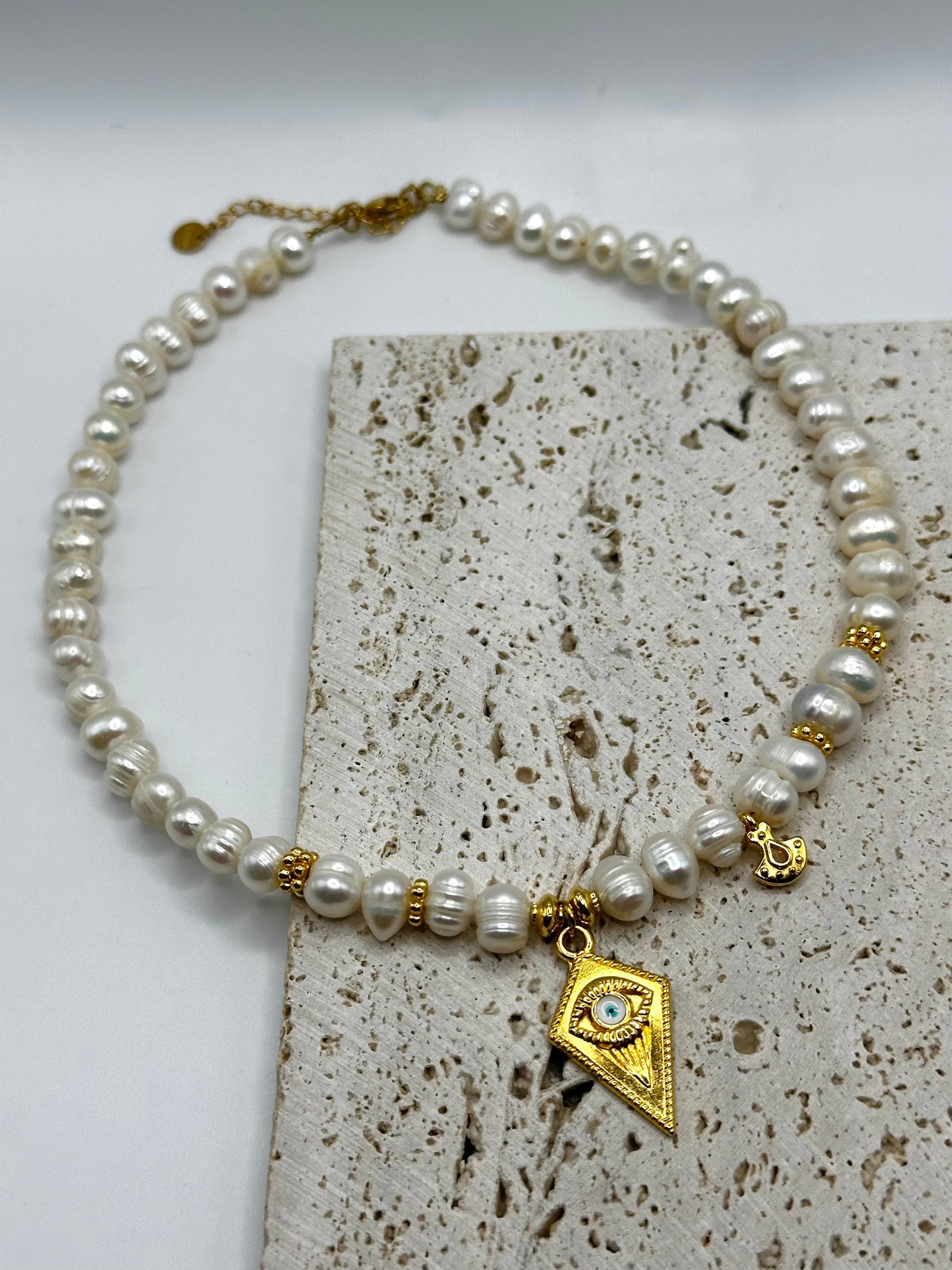 Selene Necklace
