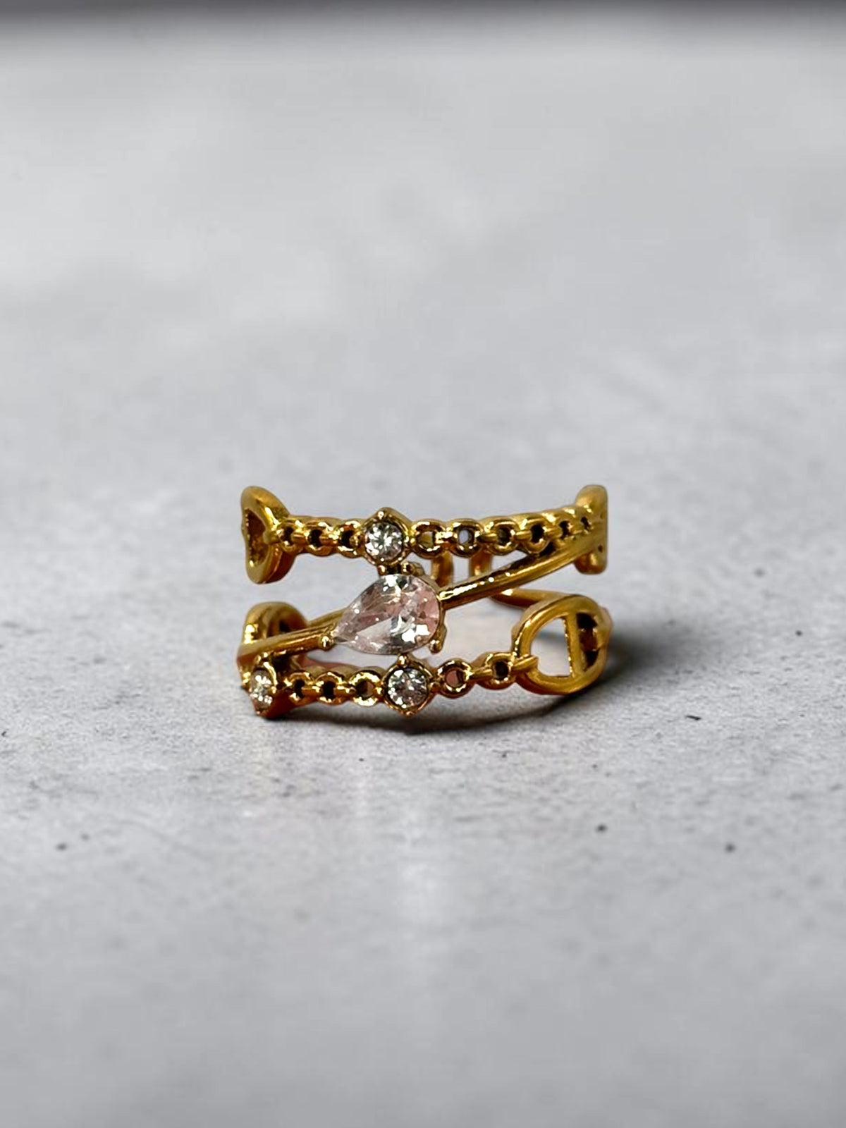 Elania Ring