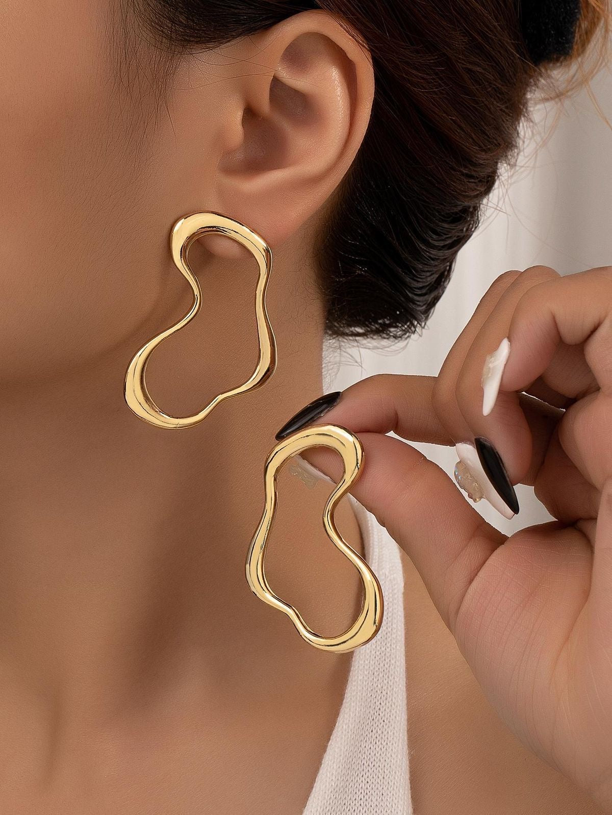 Samantha Earrings