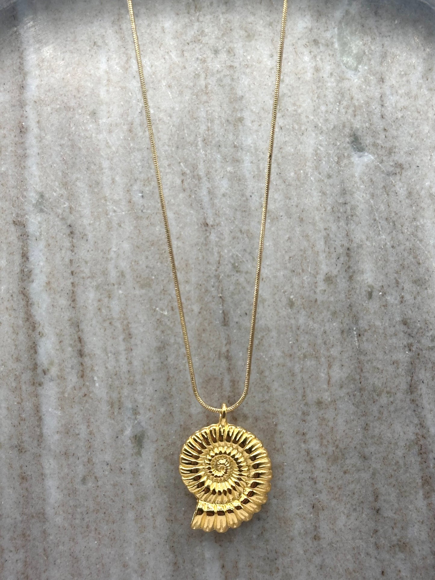 Velin Necklace