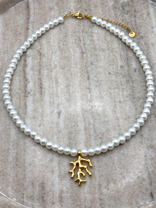 Corale Necklace