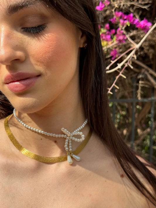 Pearl Bow Necklace