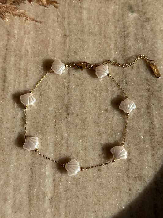 Shelly Anklet