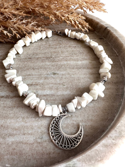 White Moon Necklace