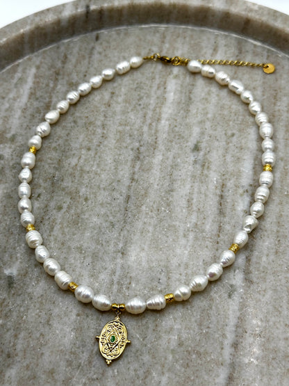 Elvira Necklace