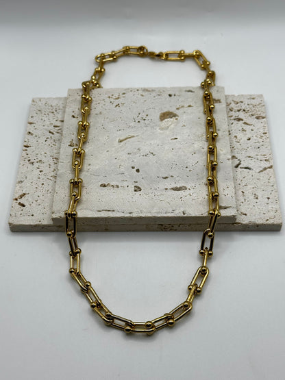 Staple Chain Necklace