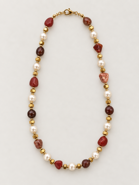 Carinio Bordeaux Necklace