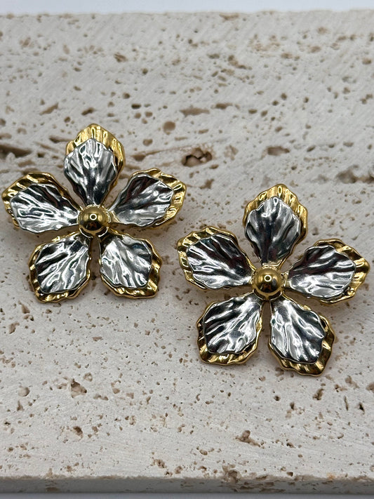 Two Metal Floral Earrings