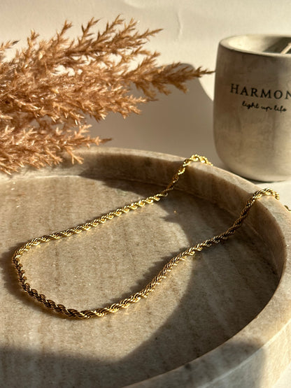Twister Gold Chain