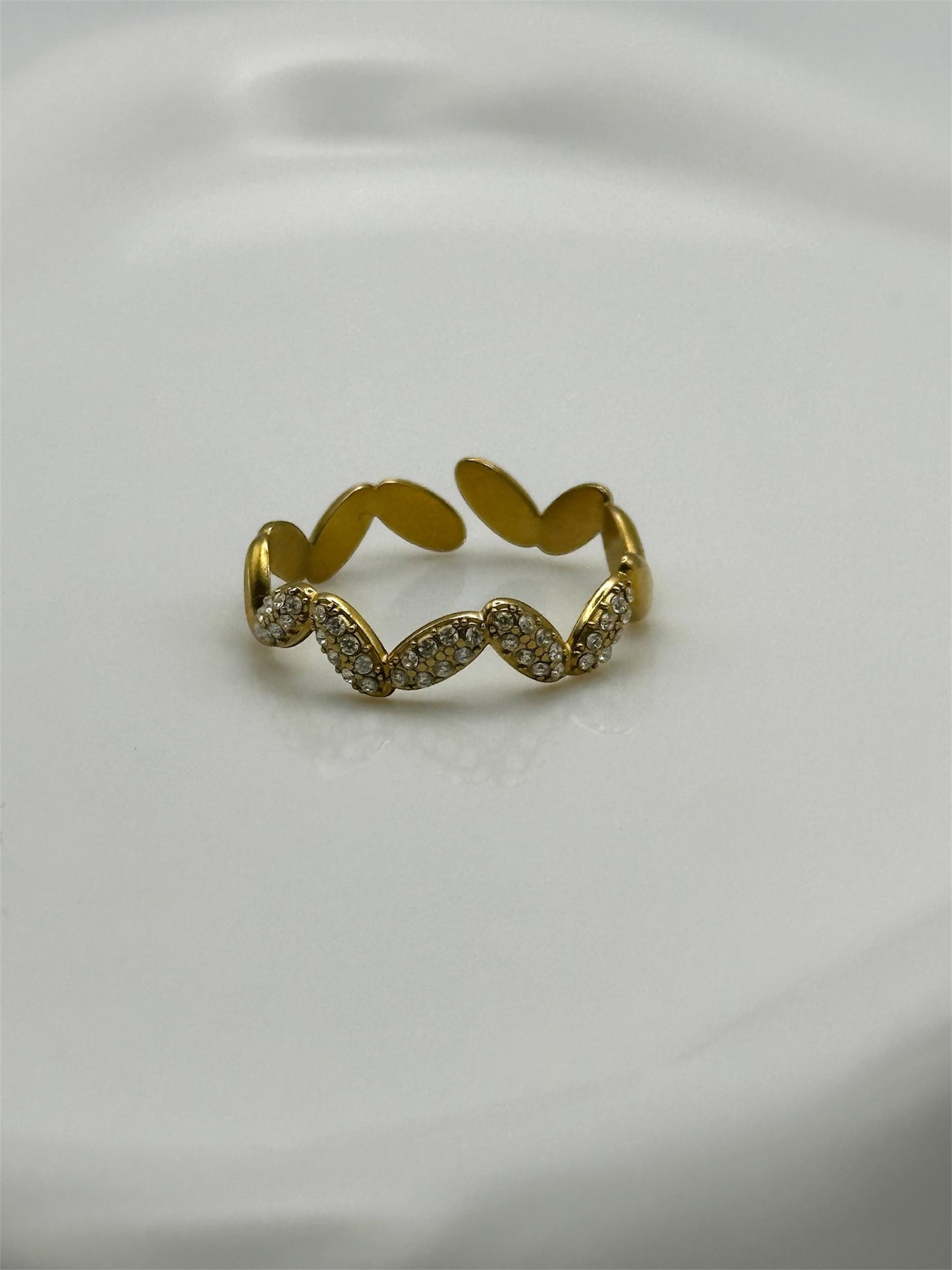 Leafy Ring